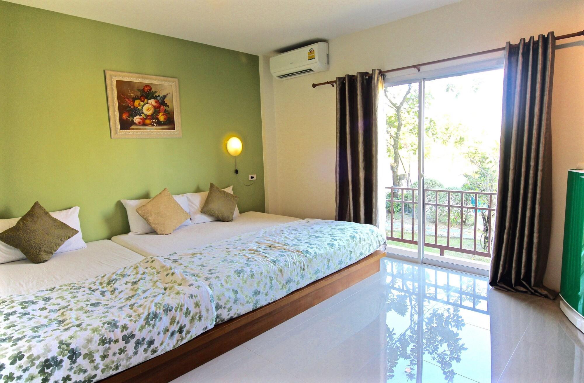 Green Apple Villa Sattahip Εξωτερικό φωτογραφία