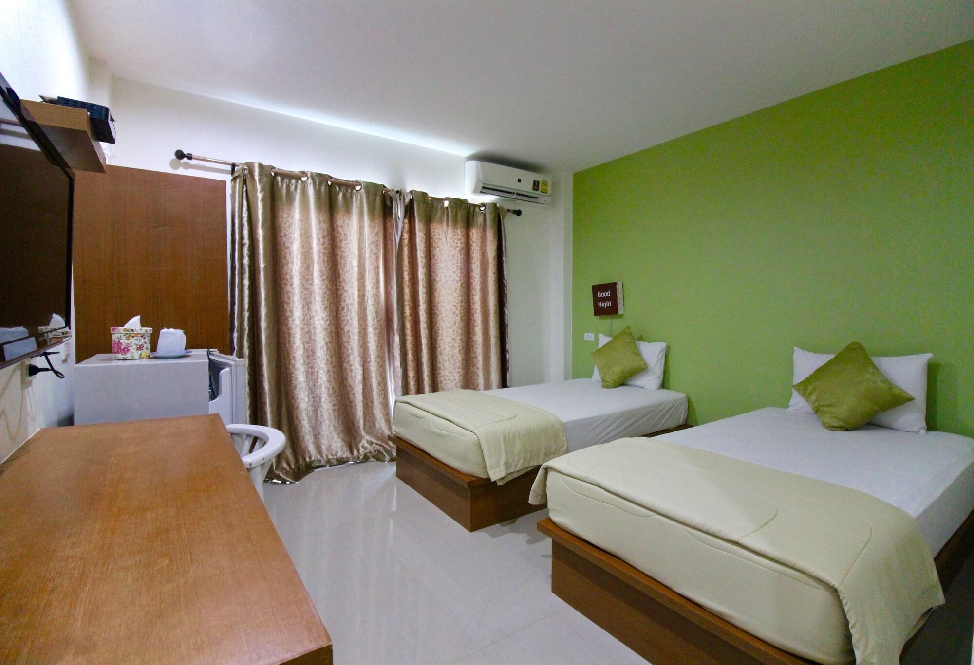 Green Apple Villa Sattahip Εξωτερικό φωτογραφία