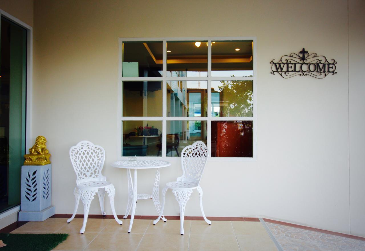 Green Apple Villa Sattahip Εξωτερικό φωτογραφία